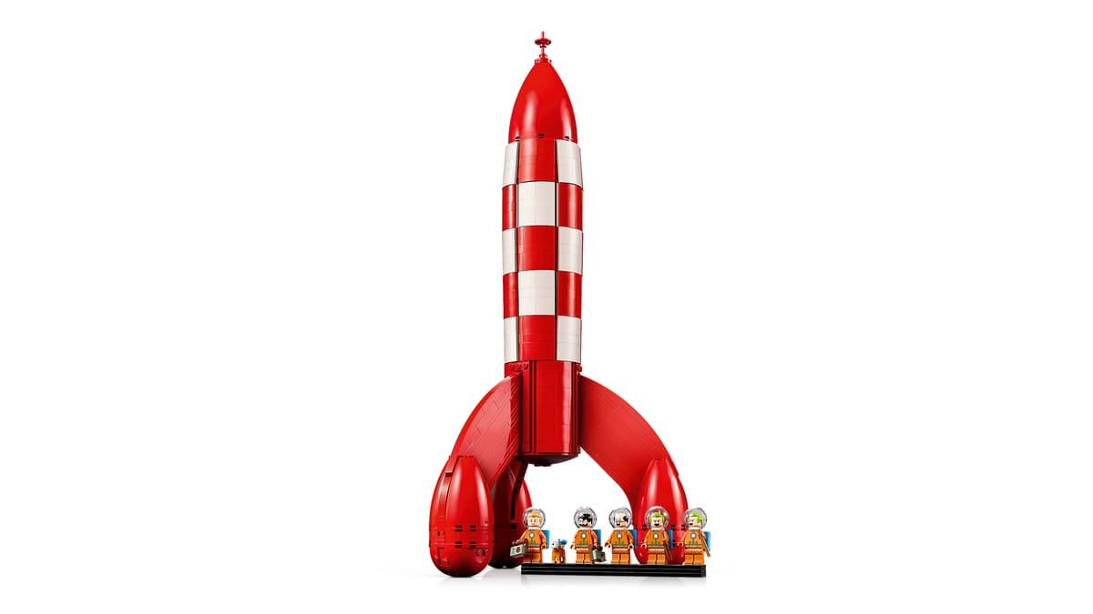 Official LEGO image of Tintin Moon Rocket 21367