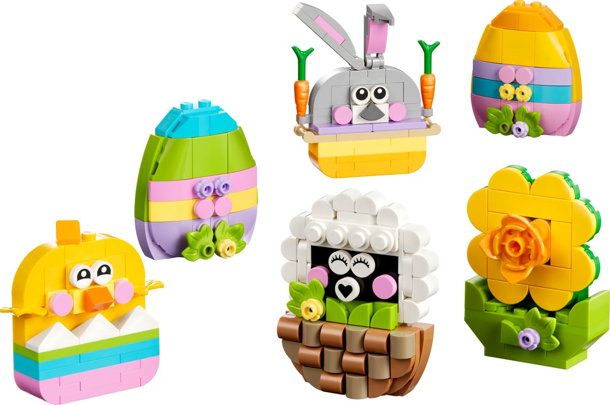 Official LEGO prod image of Easter Decorations 40890
