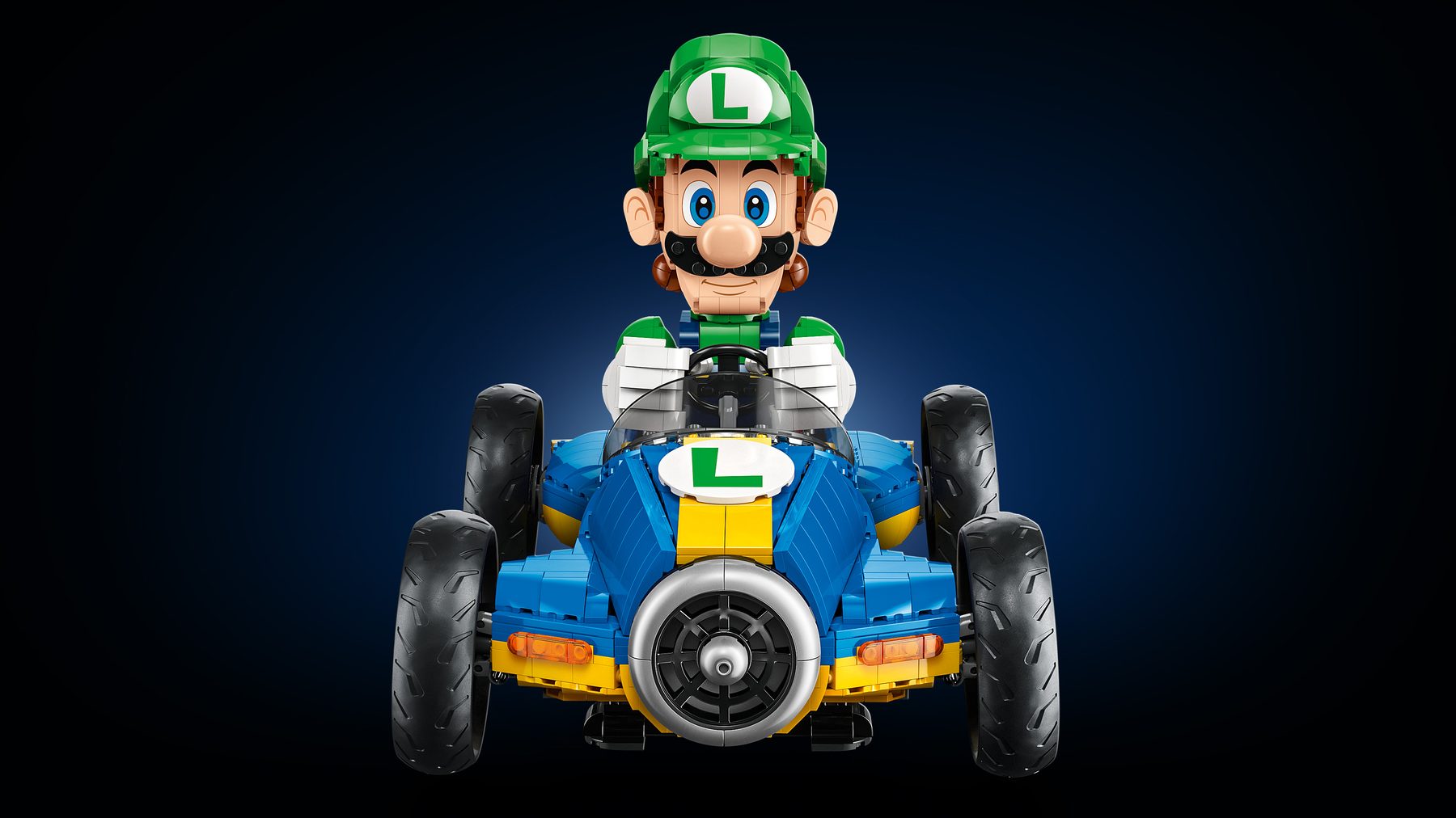 Official LEGO front view of LEGO Super Mario 72050 Luigi and Mach 8