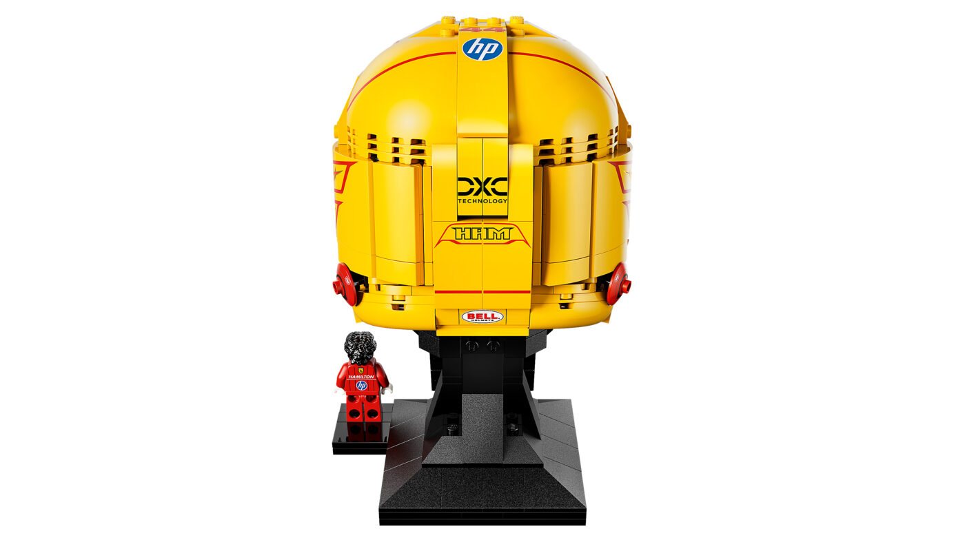 LEGO 43022 Lewis Hamilton Helmet back view