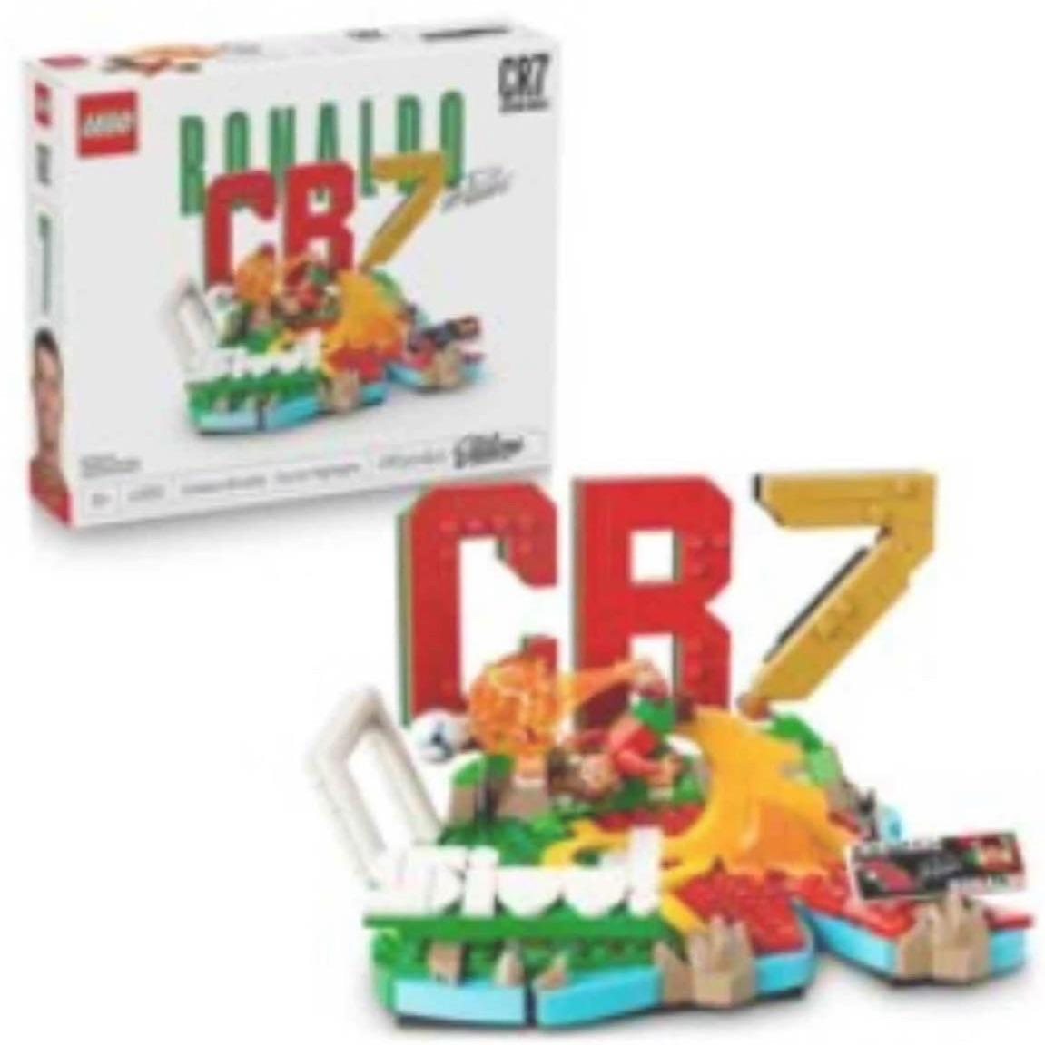 Reddit repost of the rumored LEGO Editions Cristiano Ronaldo football diorama visual