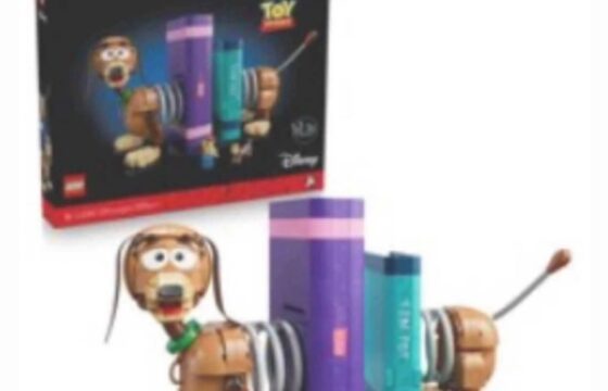 Instagram visual showing the rumored LEGO Disney 43301 Slinky Dog Bookends set