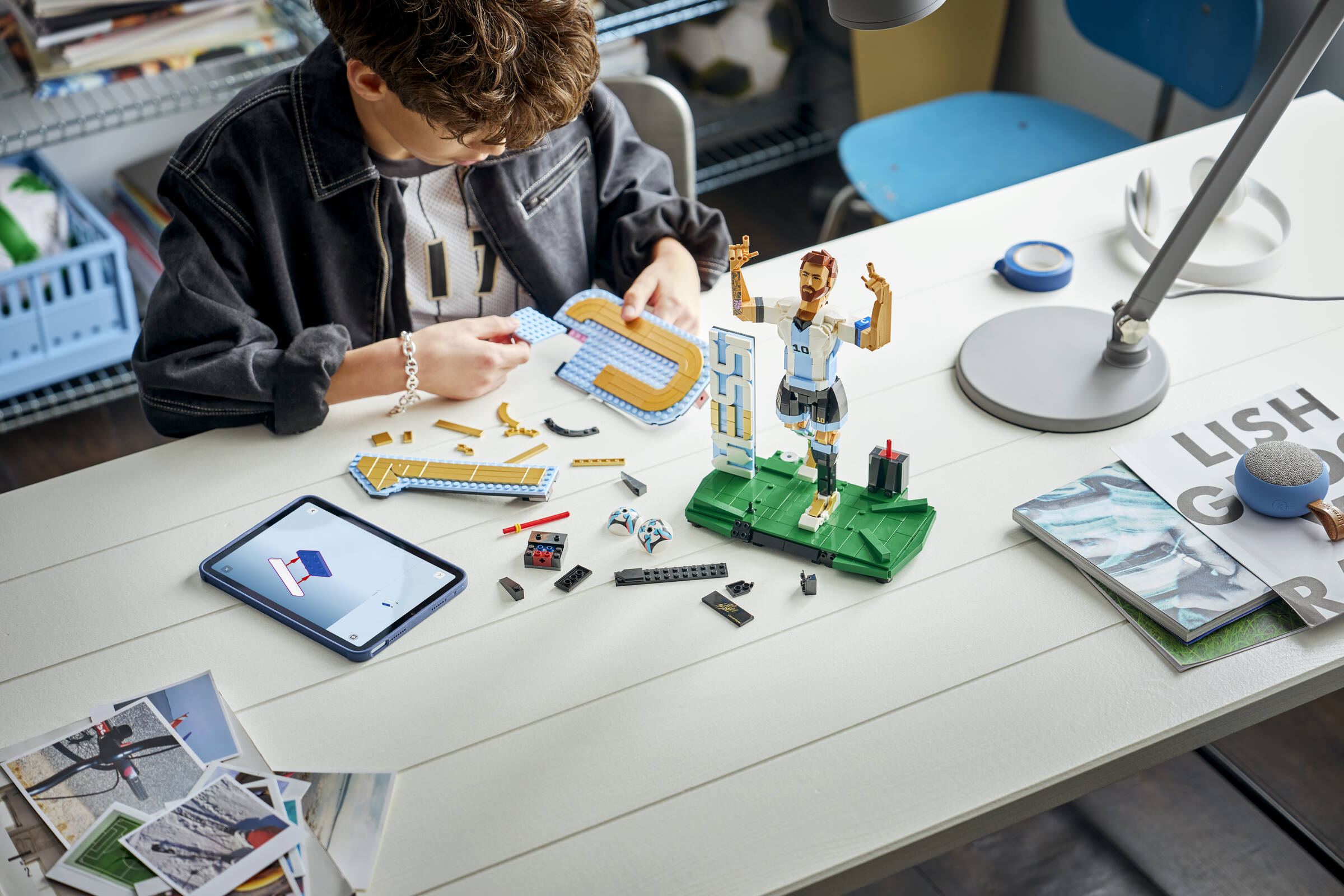 Official LEGO lifestyle image for Lionel Messi – Soccer Legend set 43015