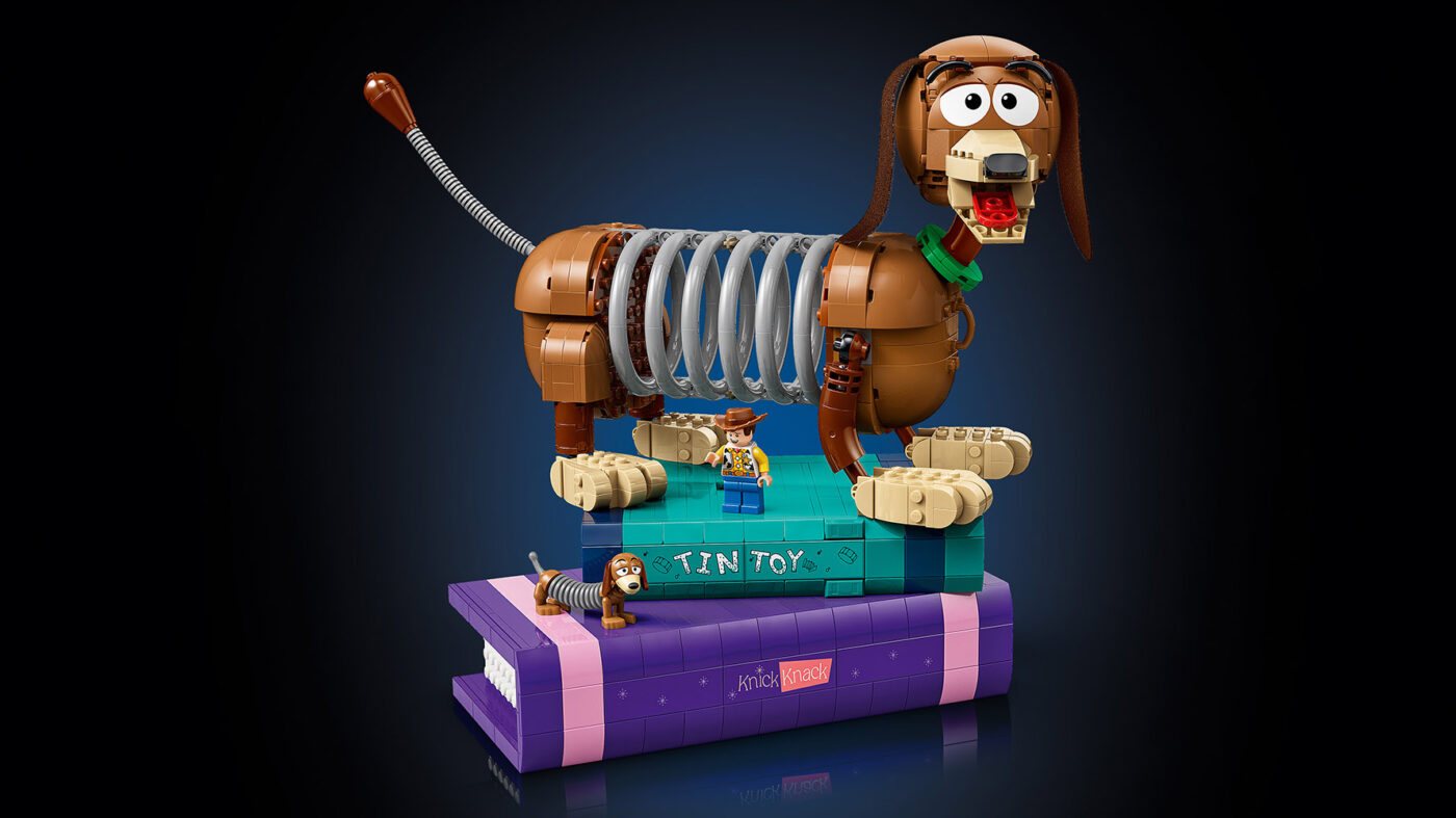 LEGO Disney 43301 Toy Story Slinky Dog Bookends alternate build official image