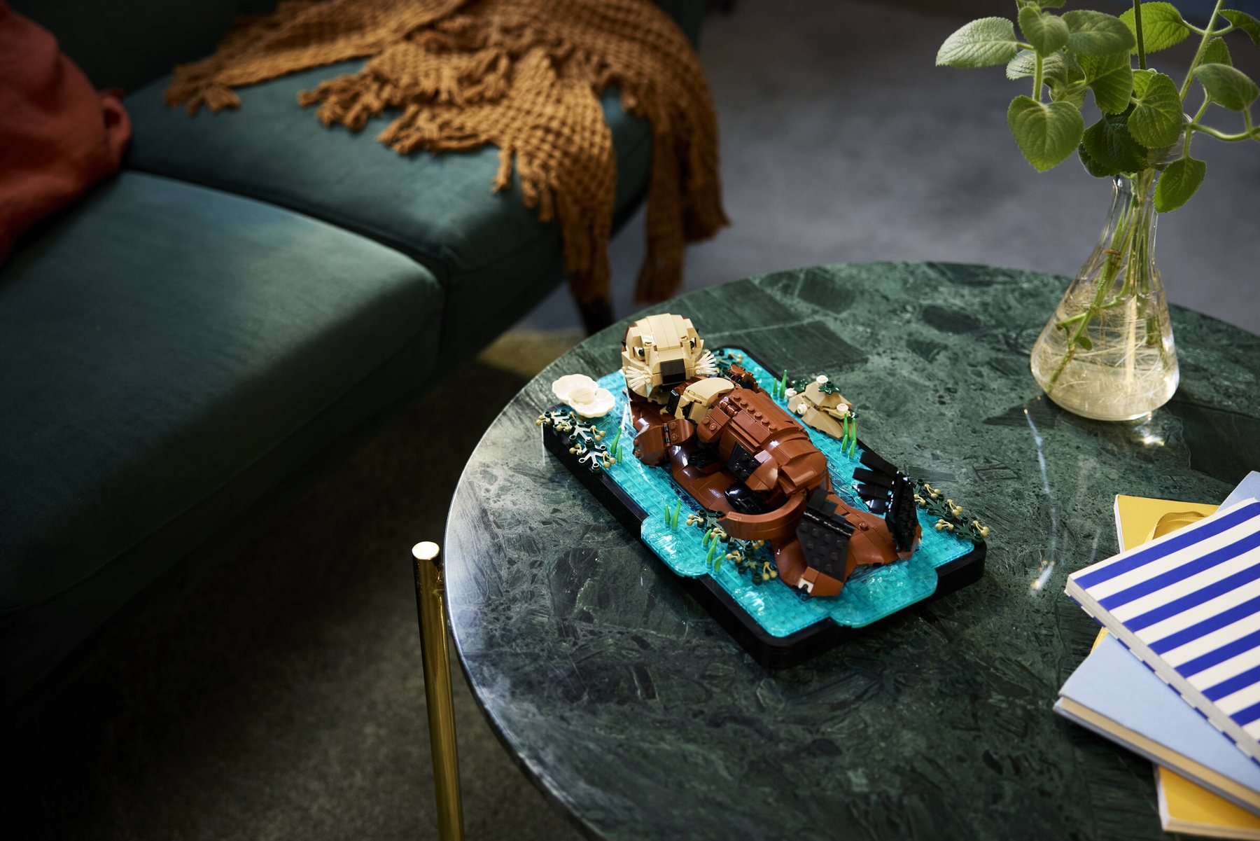 Official LEGO lifestyle image showing LEGO Ideas 21366 Floating Sea Otters on display