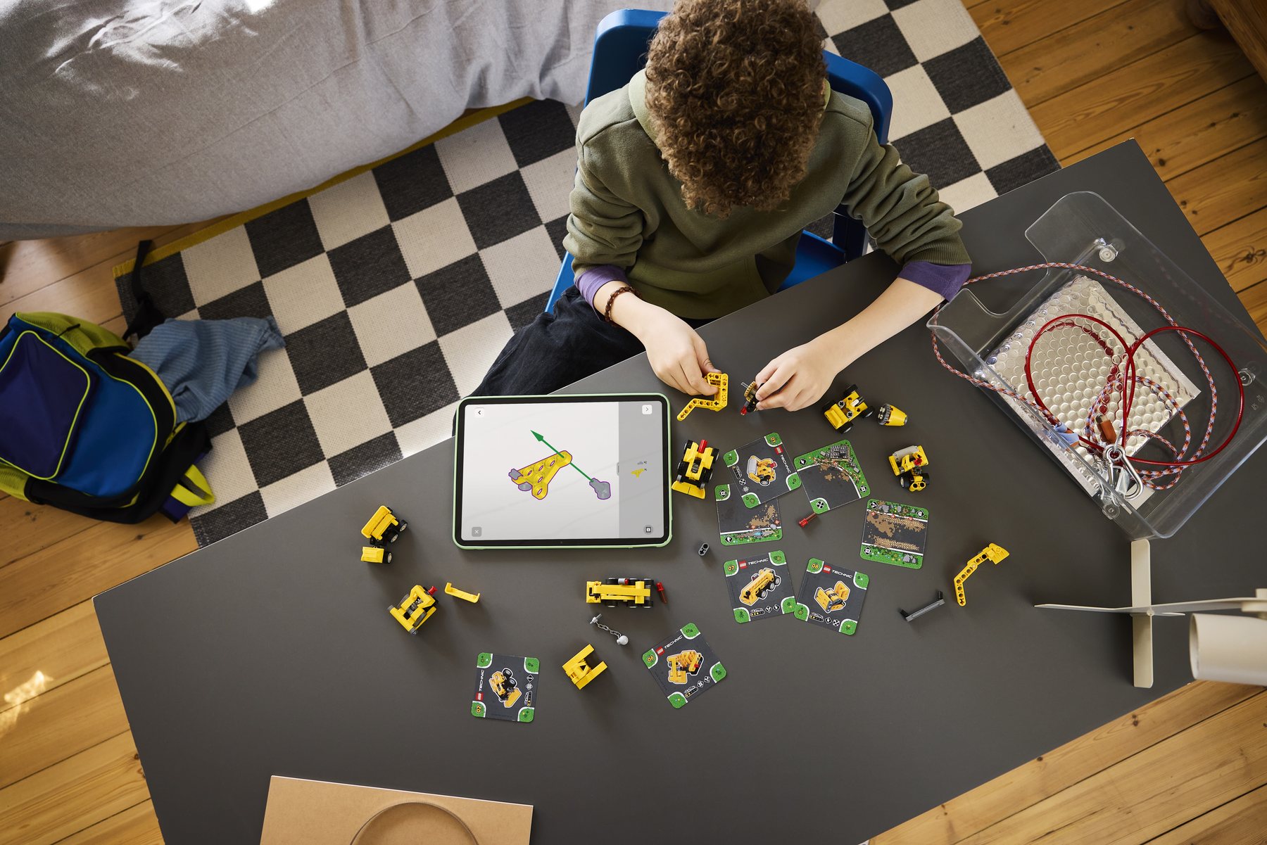 LEGO Technic 42233 Mighty Machines lifestyle image