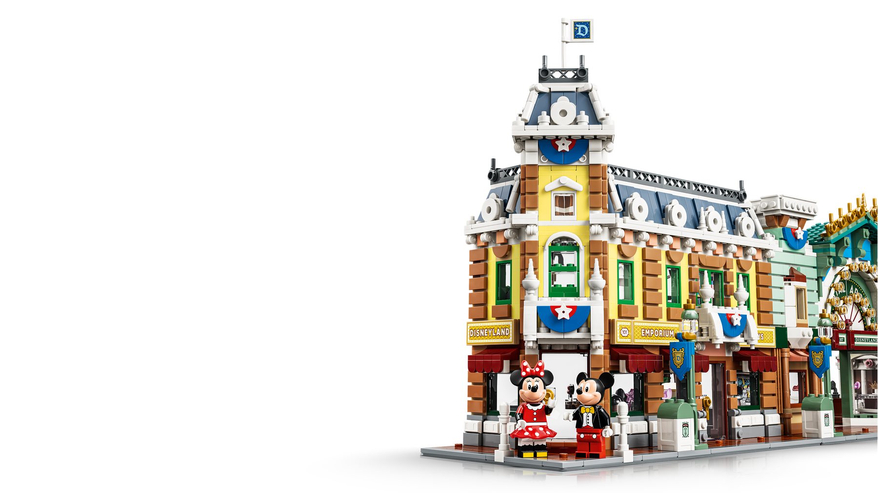 Official LEGO feature image of LEGO Disney 43302 Main Street, U.S.A.