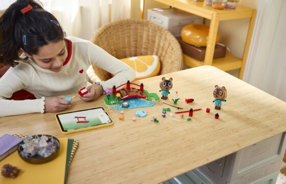 Official LEGO lifestyle image of Timmy & Tommy's Fun Day Out