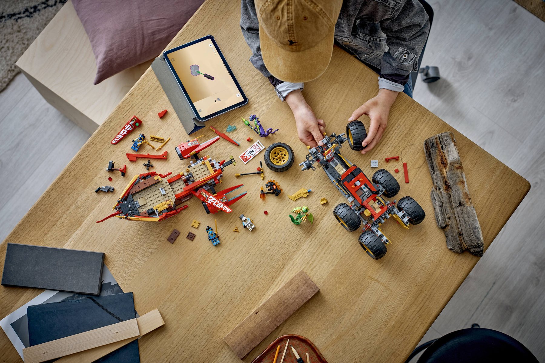 Official LEGO image of Land Bounty