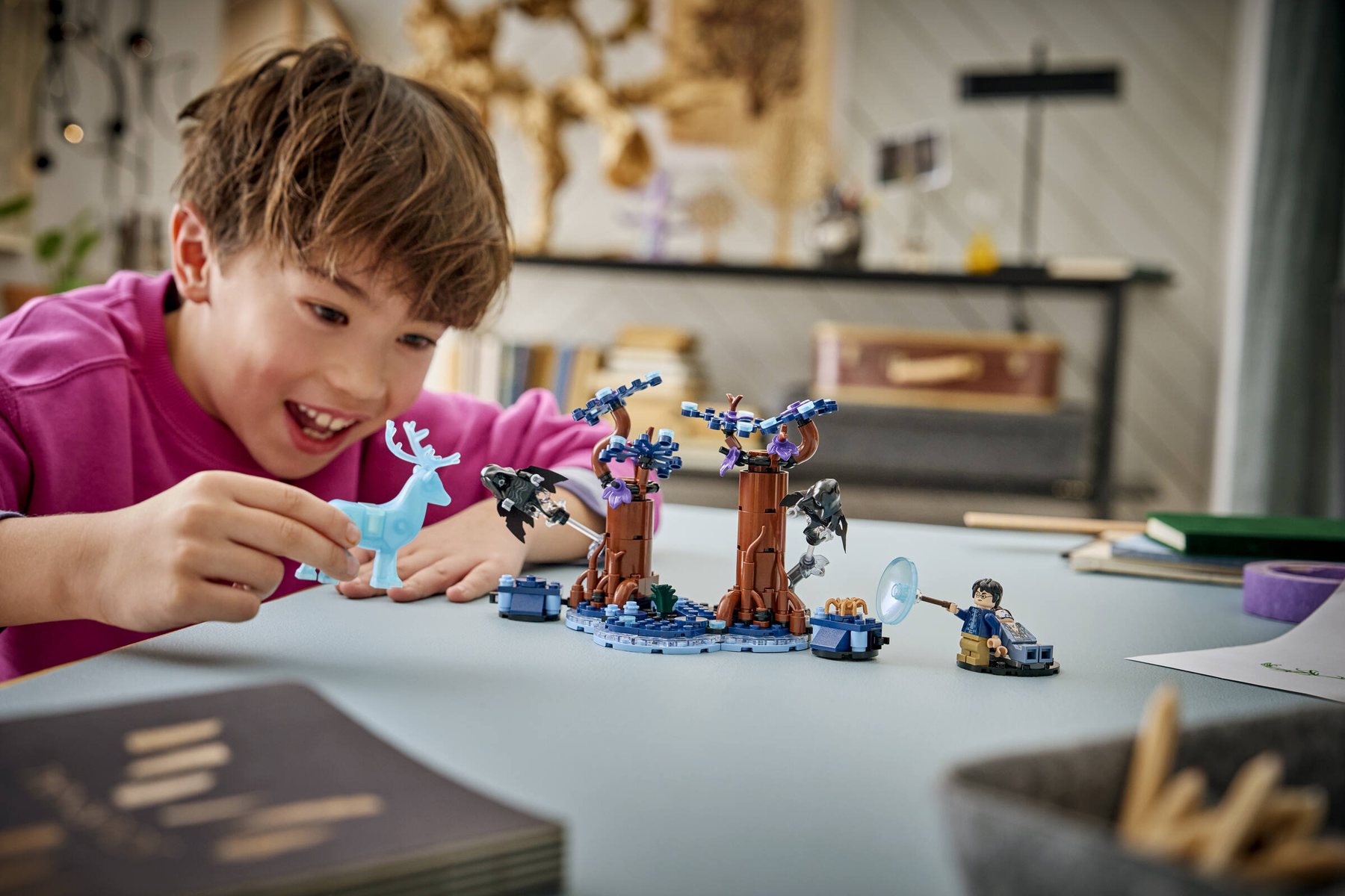 Official LEGO image of Forbidden Forest™: Expecto Patronum