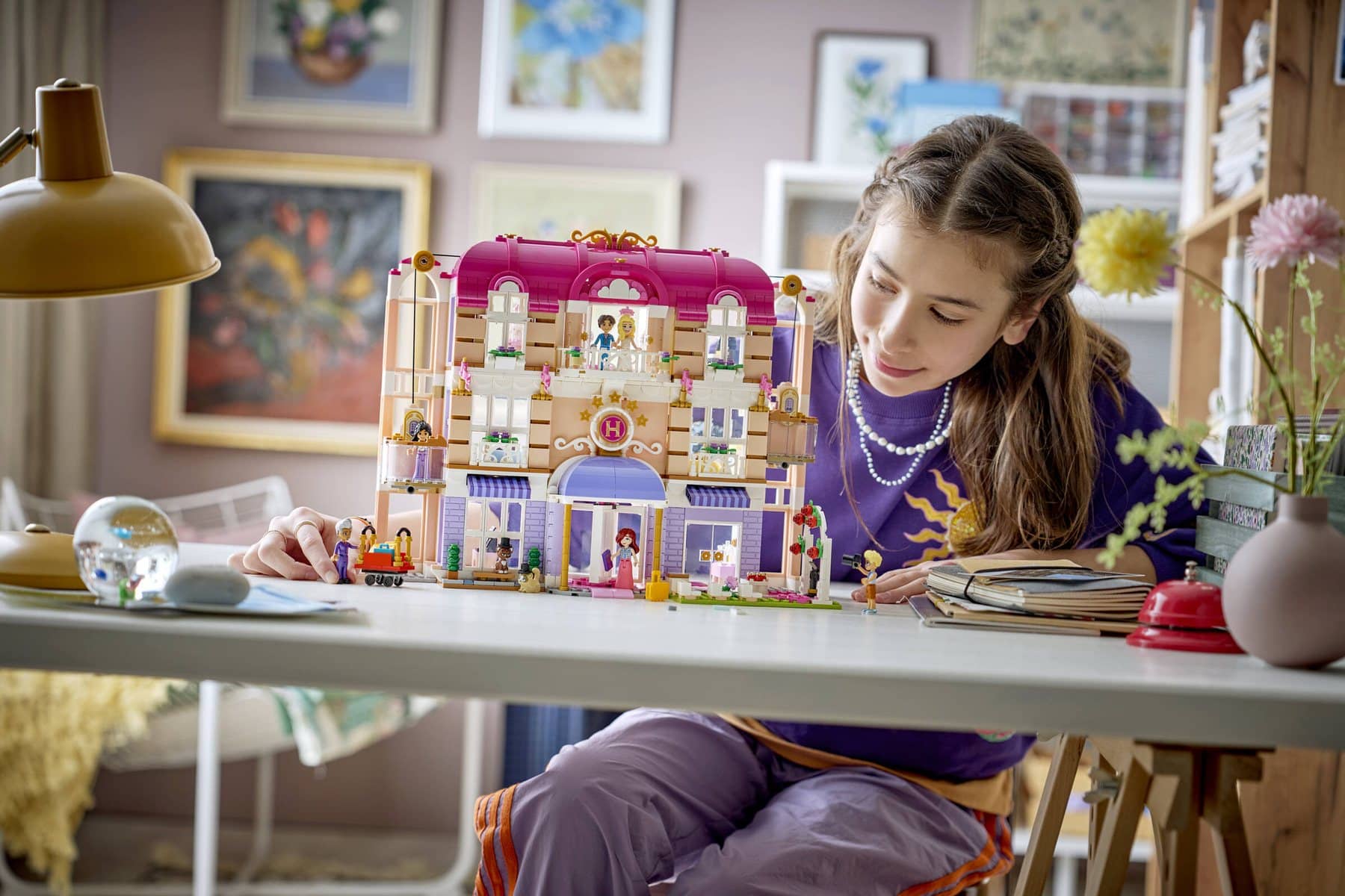 Official LEGO image of Heartlake City Grand Hotel