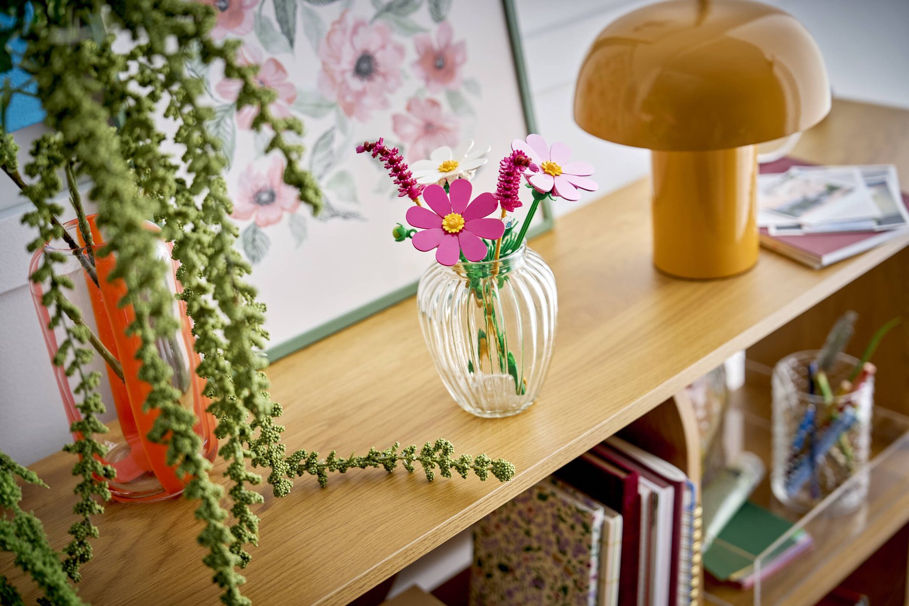 Official LEGO image of Cosmos Flowers