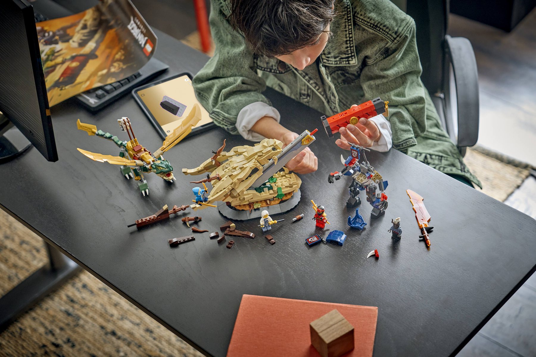 Official LEGO image of Battle at the Dragon's Blade