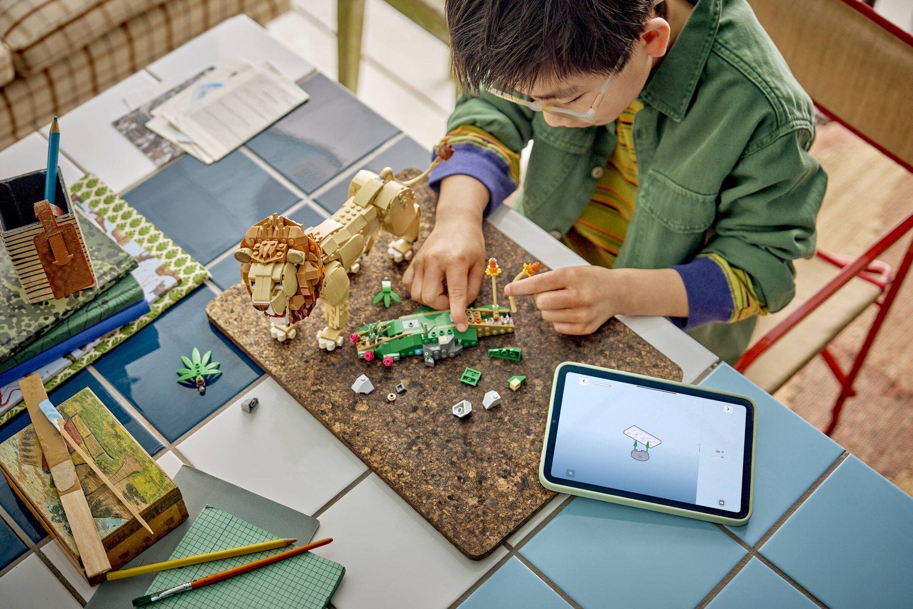Official LEGO lifestyle image of Wild Animals: Majestic Lion