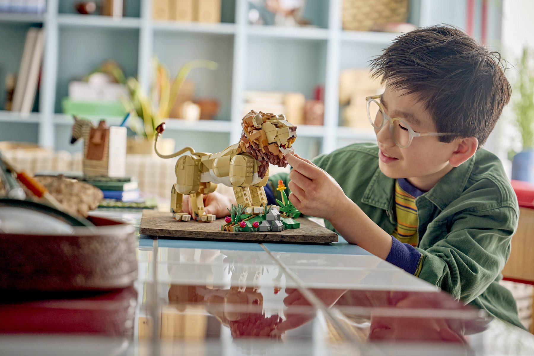 Official LEGO image of Wild Animals: Majestic Lion