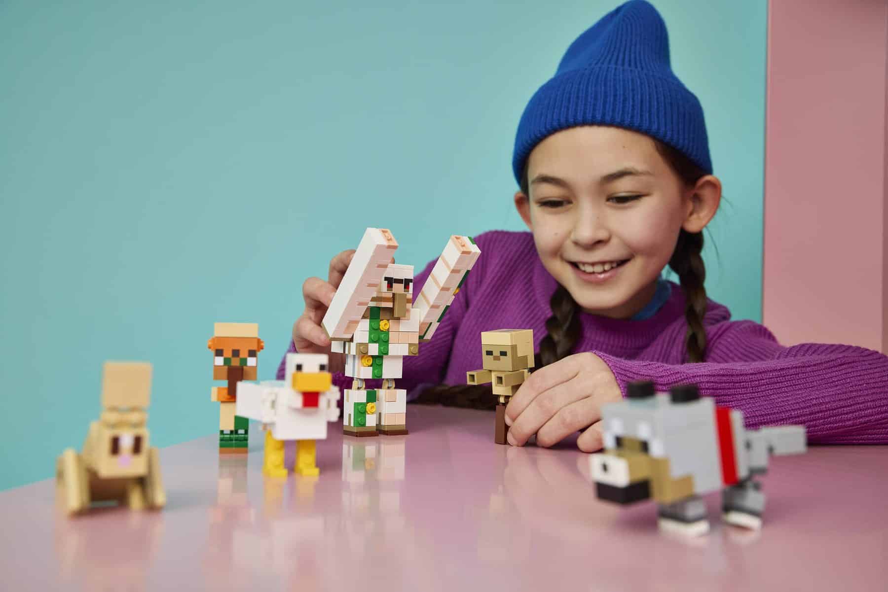 Official LEGO image of Chicken Jockey Desert Attack