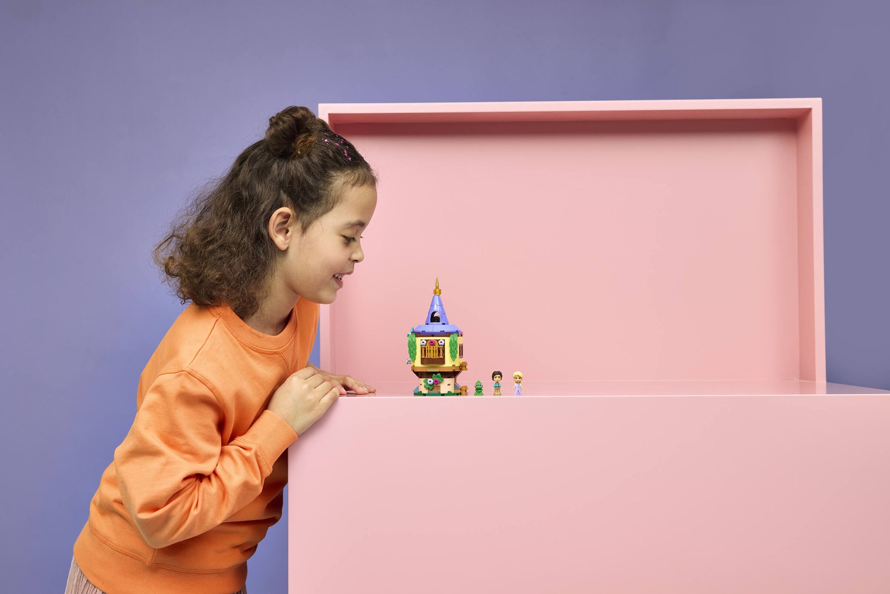 Official LEGO image of Rapunzel's Mini Tower