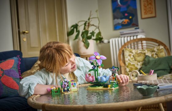 Official lifestyle image of LEGO Friends 42702 Spinning Flower and Fairy Teacup Ride
