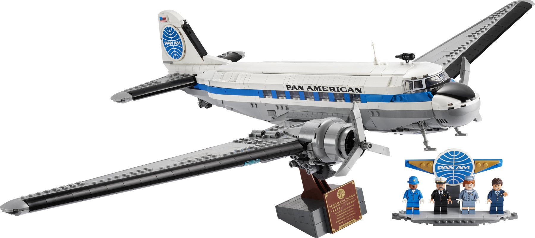 Official LEGO Prod image for LEGO Icons 11378 Douglas DC-3 PAN AM Airliner