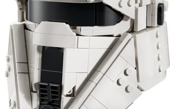 Official LEGO product image of Imperial Remnant AT-RT Driver Helmet