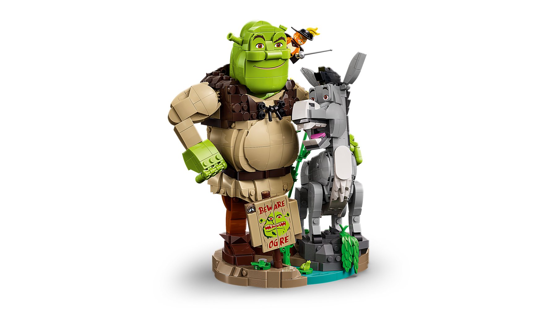 Official LEGO close-up image of LEGO Shrek 72423