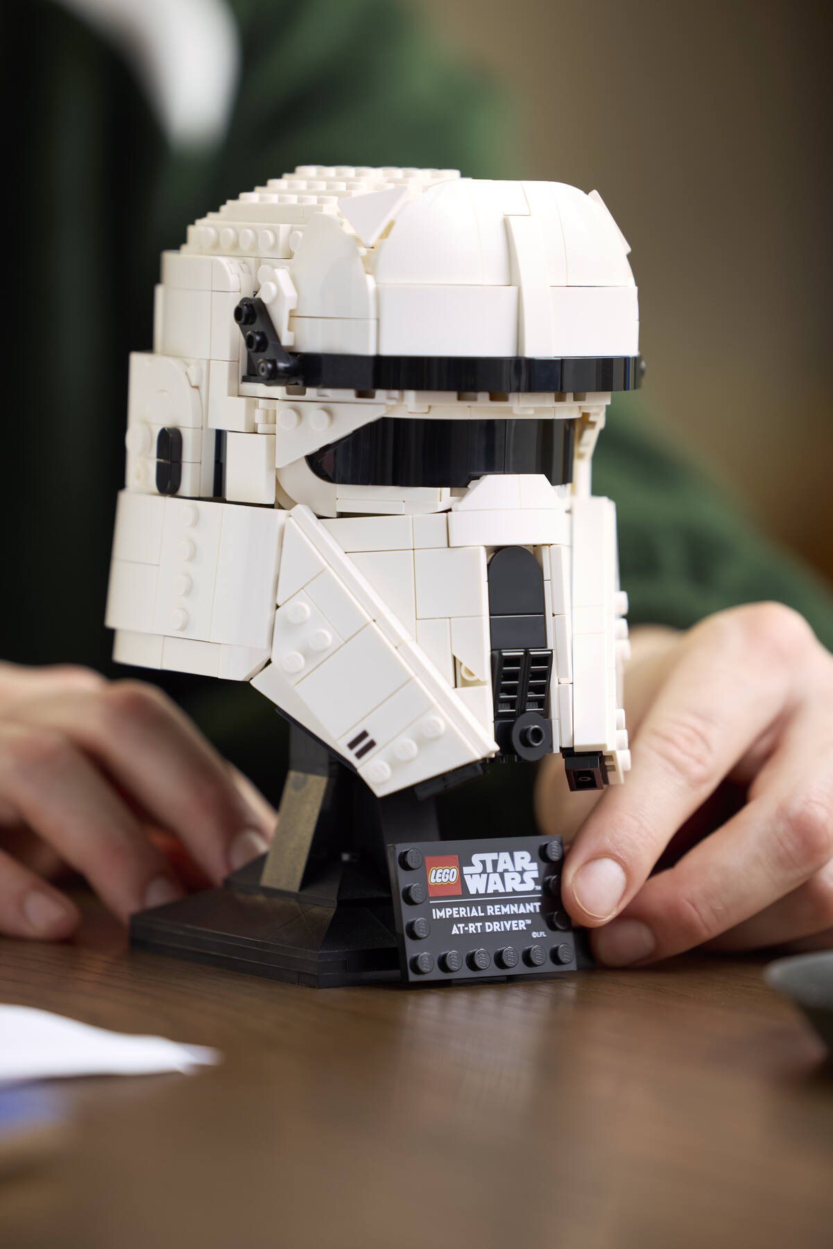 Official LEGO side-angle image of Imperial Remnant AT-RT Driver Helmet
