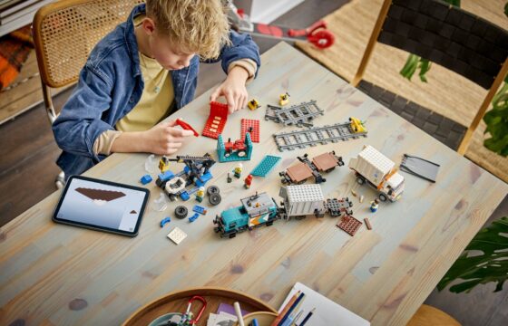 Official LEGO image of Harbor Freight Train with Crane & Truck
