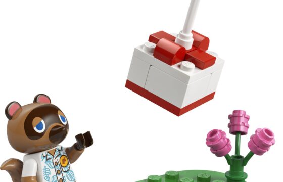 Official LEGO image of Tom Nook and Flying Present