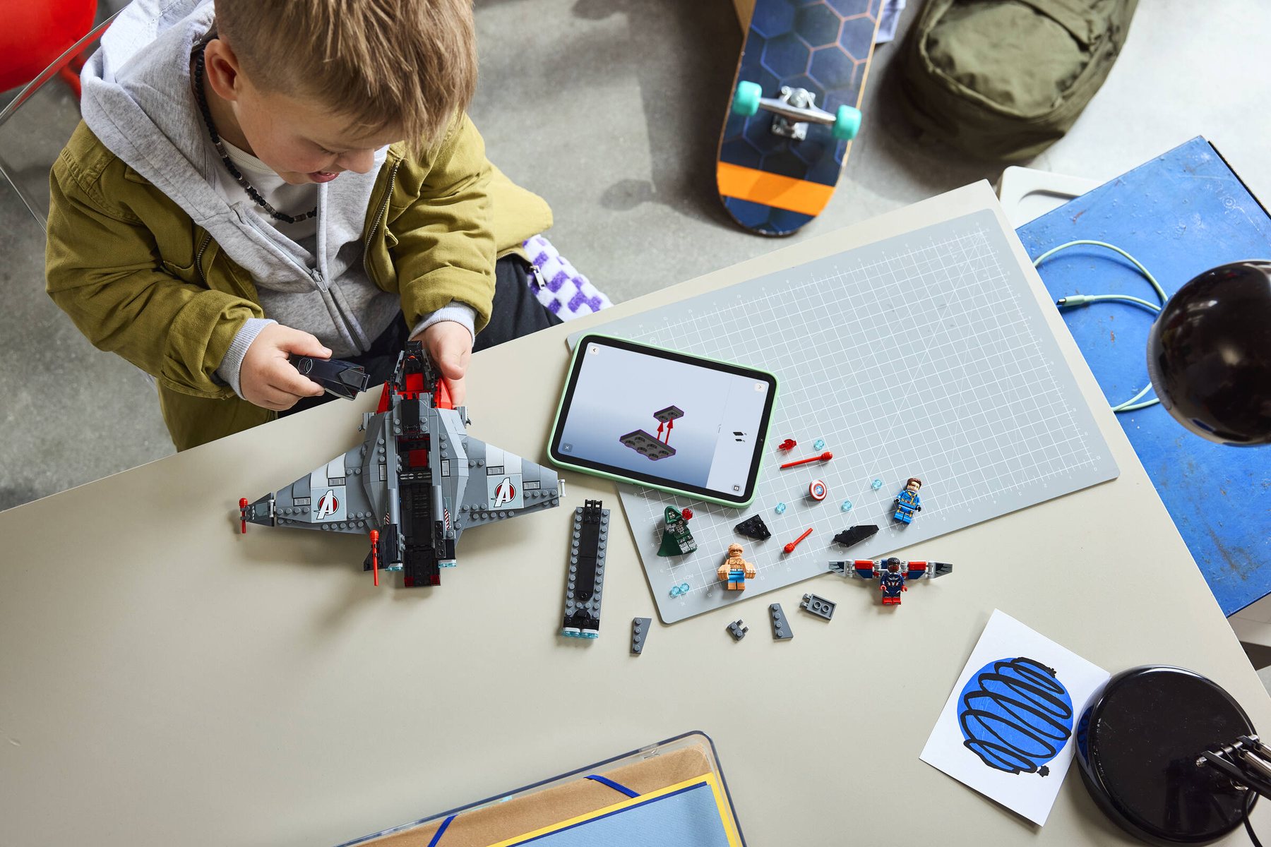 Official LEGO image of Avengers: Doomsday Quinjet