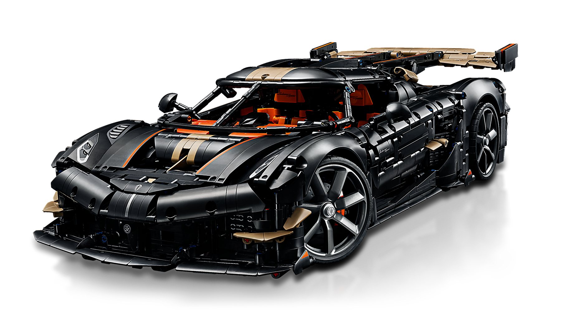 Official LEGO render of Koenigsegg Sadair's Spear Megacar