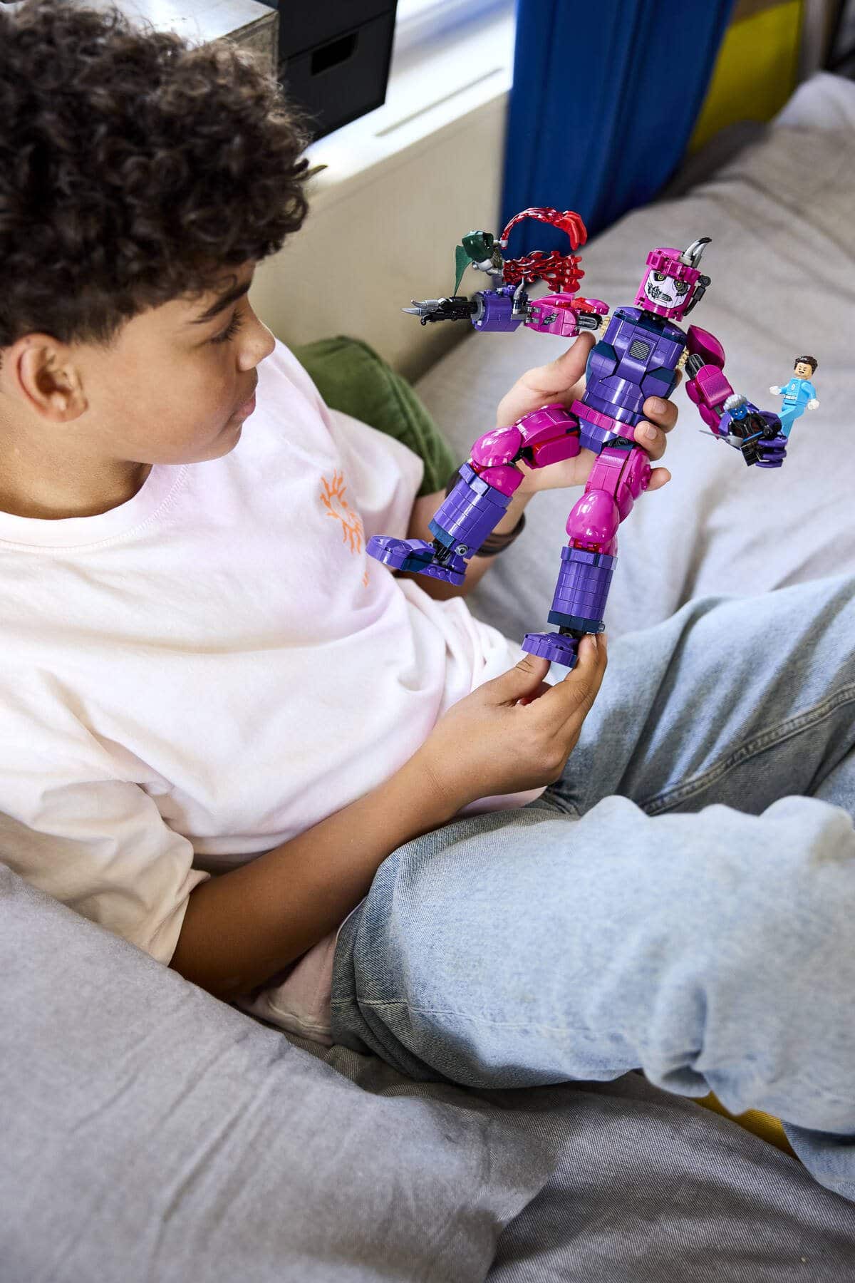 Official LEGO image of Epic Battle: Avengers: Doomsday