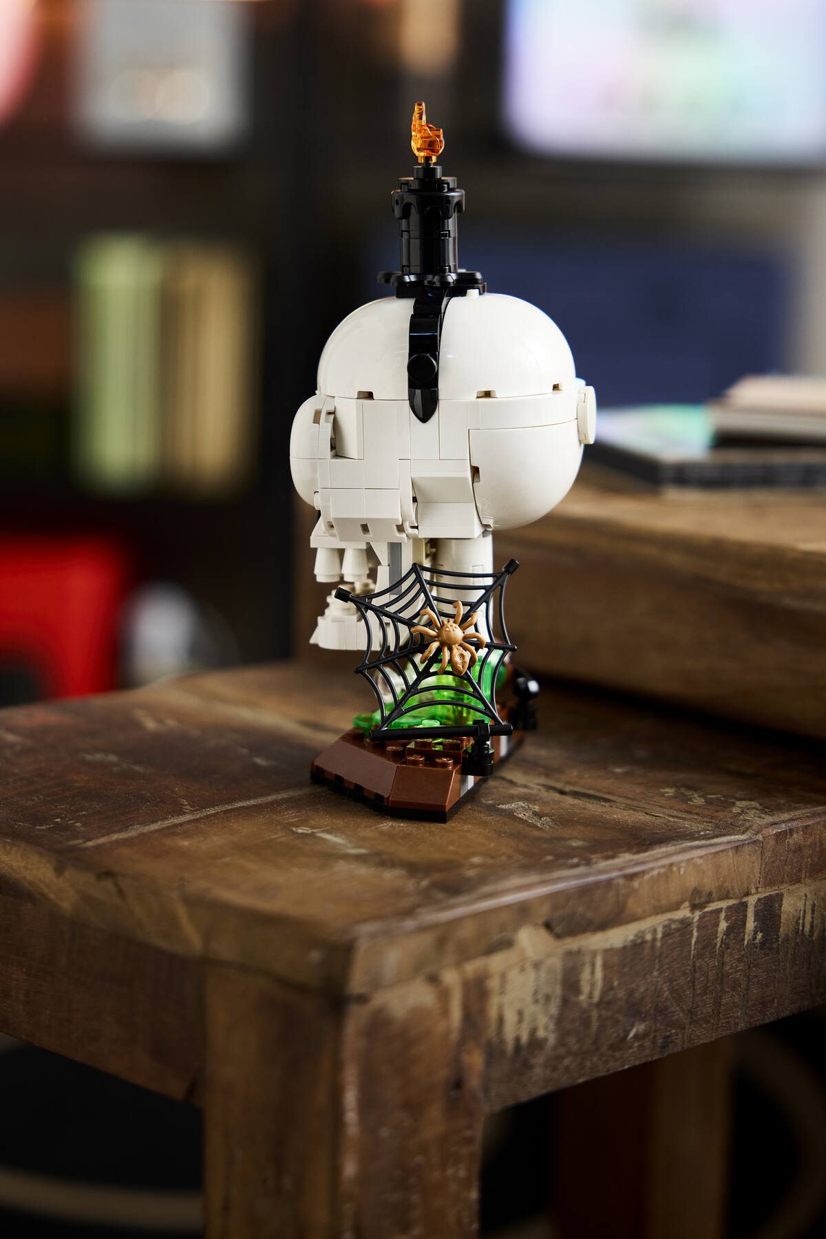 Official LEGO image of Halloween Skull Candle