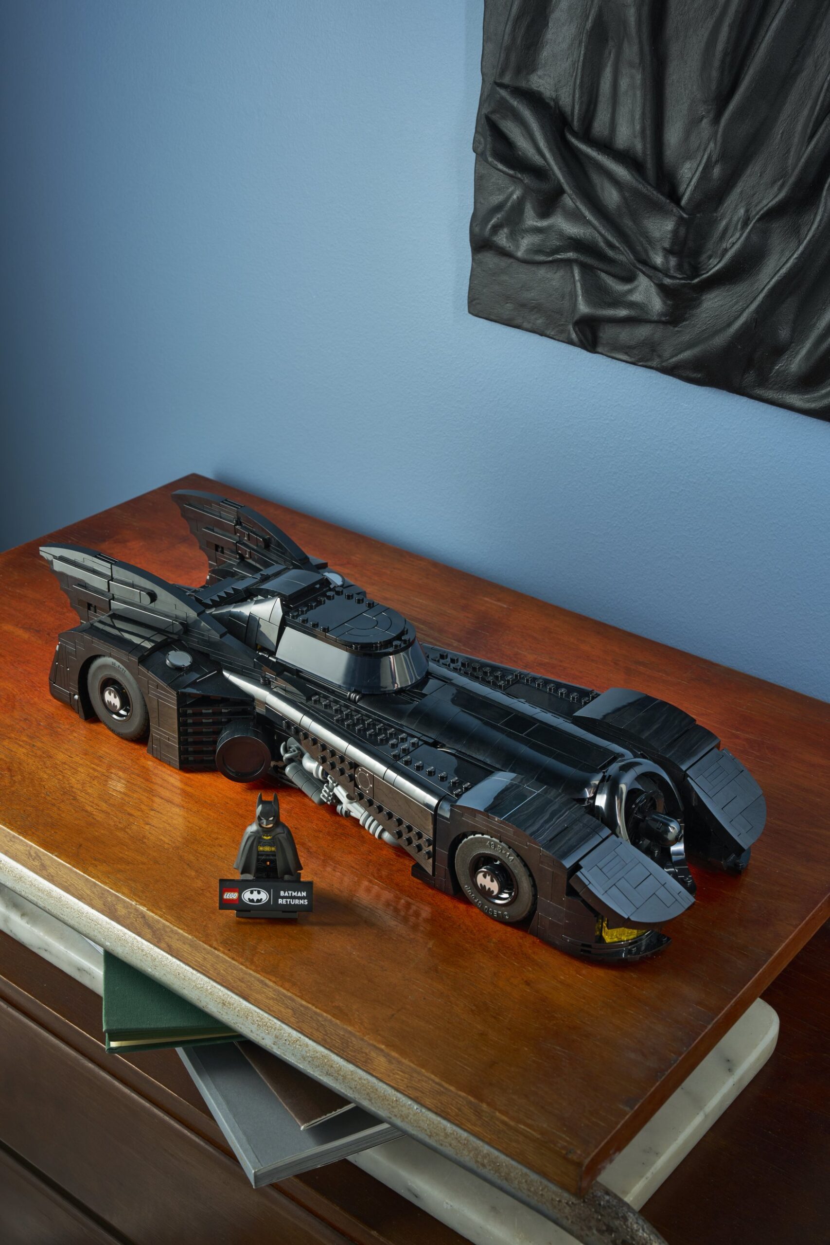 Official LEGO image of Batman Returns Batmobile