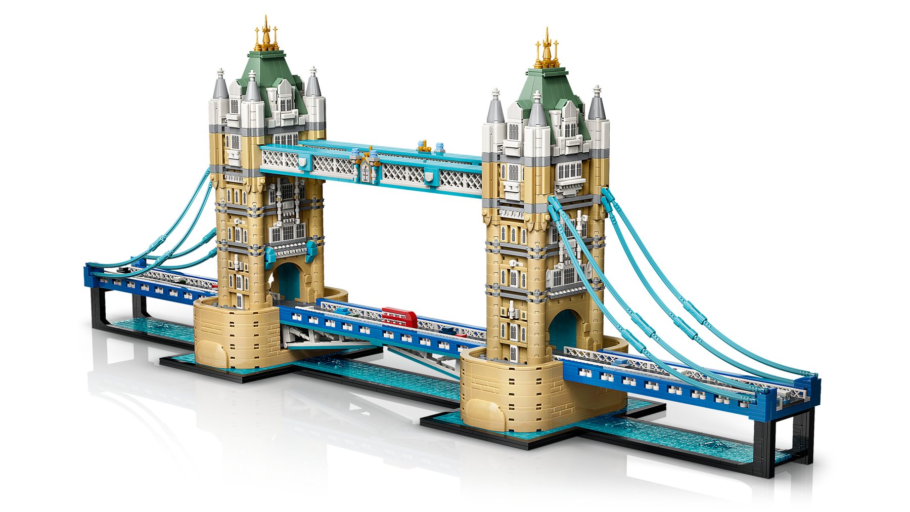 LEGO® Architecture Tower Bridge showing microscale vehicles, a River Thames base and a suspension walkway.