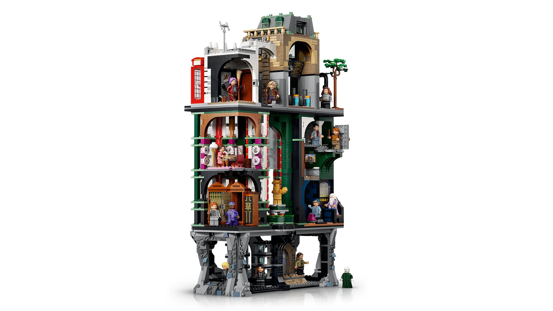 Official LEGO image of The Ministry of Magic – Collectors' Edition