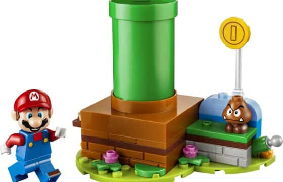 Official LEGO image of Mario's Pipe Jump
