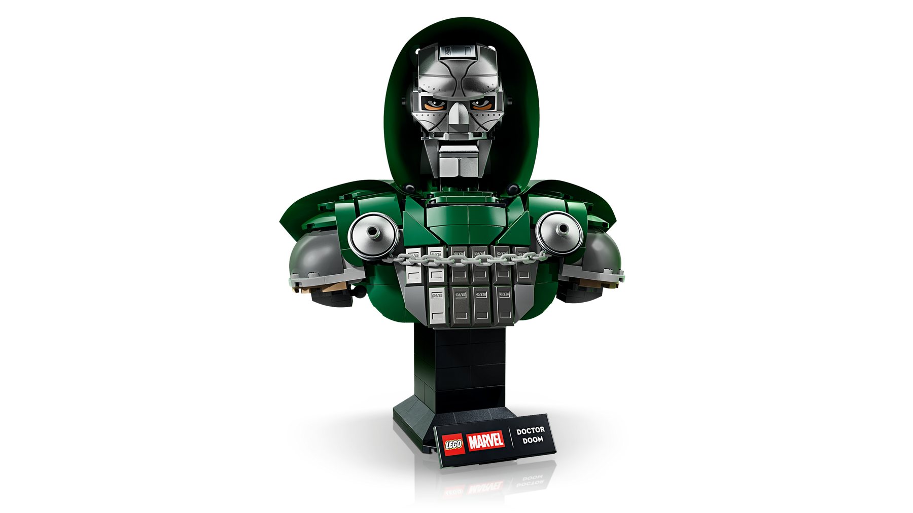 LEGO® ǀ Marvel Doctor Doom set featuring a build-and-display model on a stand with a nameplate built into the pedestal.