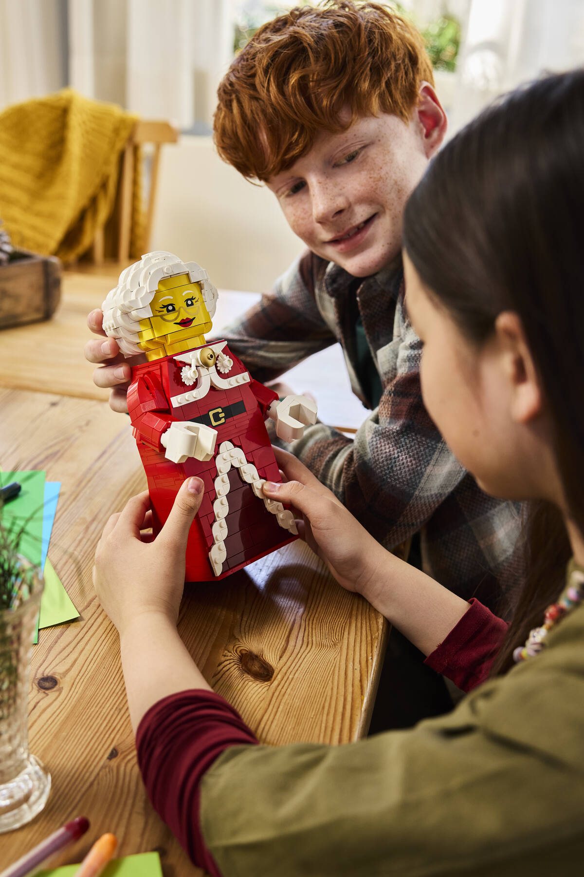 Official LEGO image of Up-Scaled Mrs. Claus Minifigure
